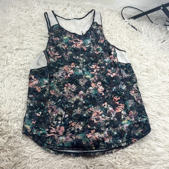 lululemon athletica Tops - Lululemon Sculpt Tank II Dappled Daze Multi